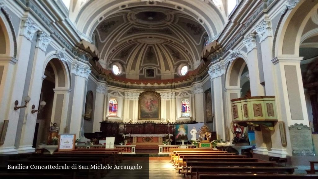 Basilica Concattedrale di San Michele Arcangelo - Sant'Angelo In Vado (Marche)