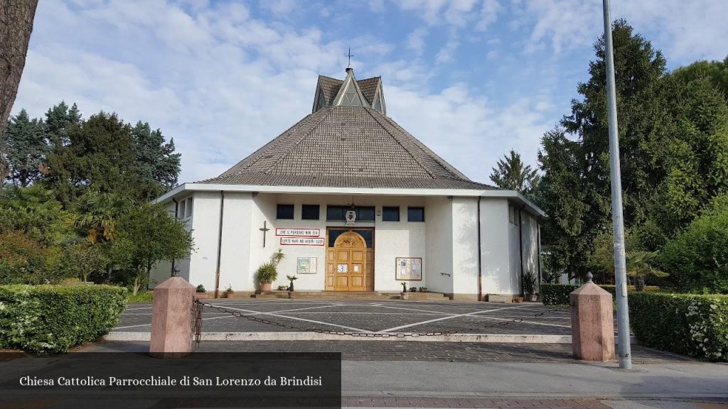 Chiesa Cattolica Parrocchiale di San Lorenzo da Brindisi - Padova (Veneto)