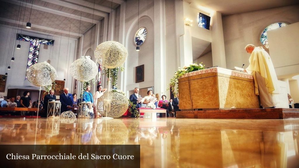 Chiesa Parrocchiale del Sacro Cuore - Mariano Comense (Lombardia)
