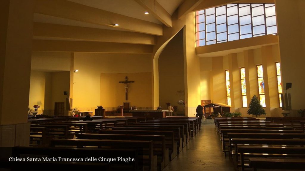 Chiesa Santa Maria Francesca delle Cinque Piaghe - Casoria (Campania)