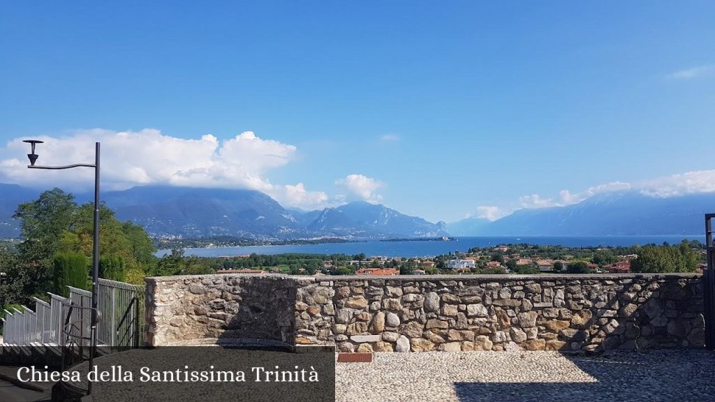 Chiesa della Santissima Trinità - Manerba del Garda (Lombardia)