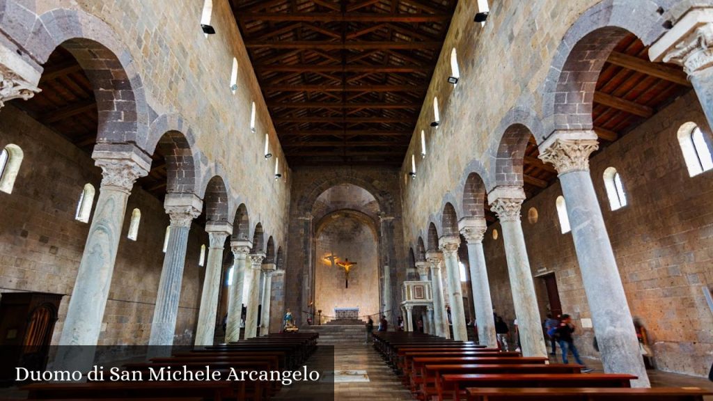 Duomo di San Michele Arcangelo - Caserta Vecchia (Campania)