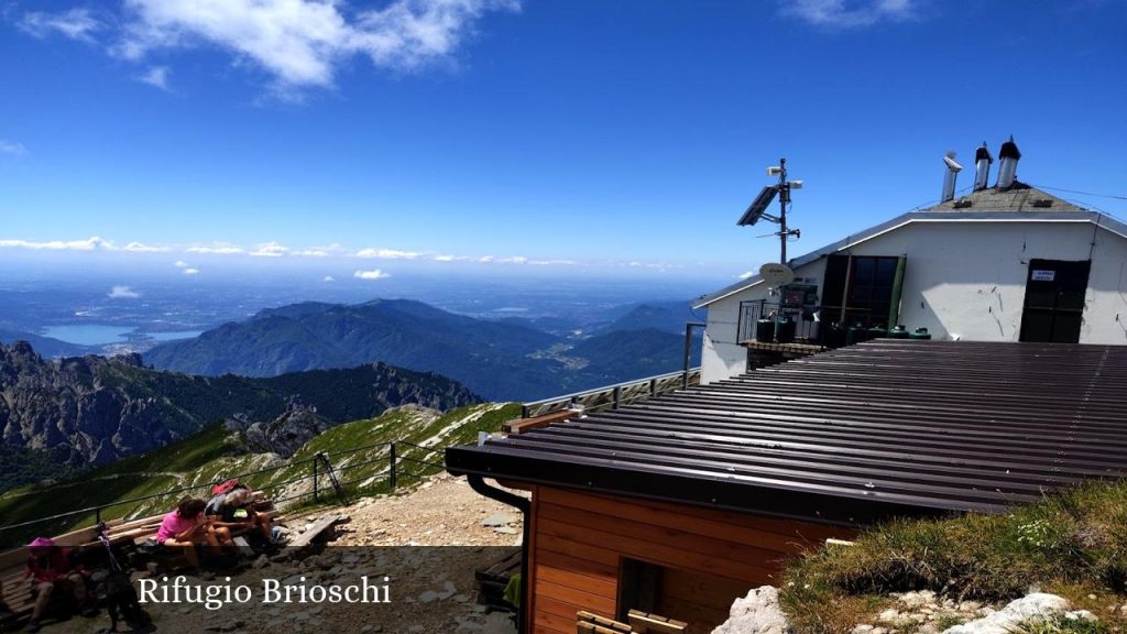 Rifugio Brioschi - Pasturo (Lombardia)